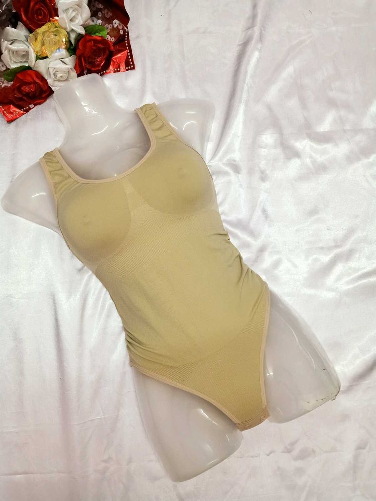 ✨Beige shapewear- One Piece✨