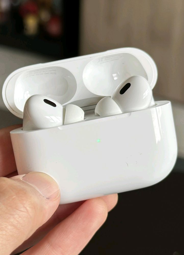 AIRPODS PRO