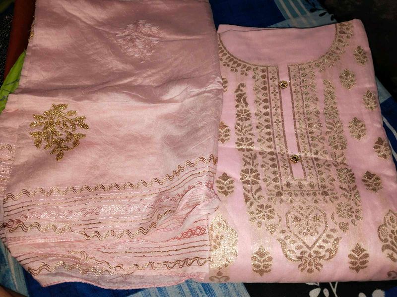 Elegant Pink Kurta Set