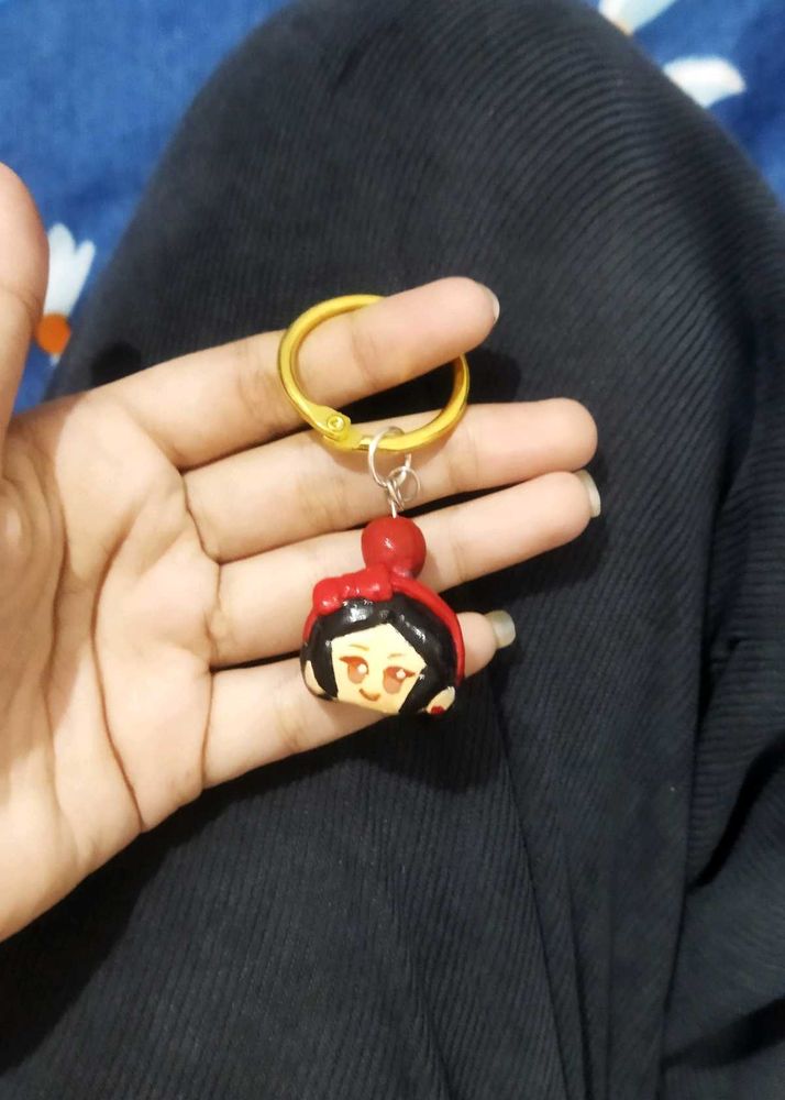 Snow White Keychain👸🏻🍎