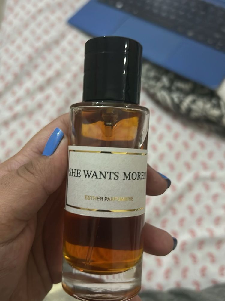 Esther Perfume (YSL libre intense dupe)