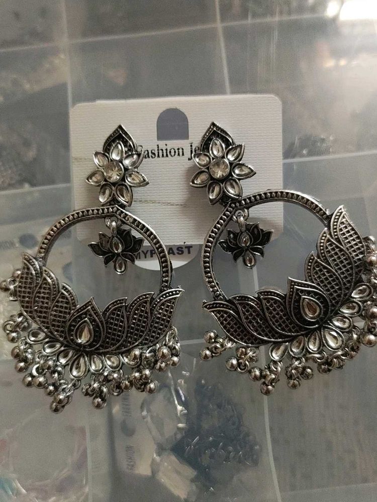 Jhumka With Lotus 🪷 Design