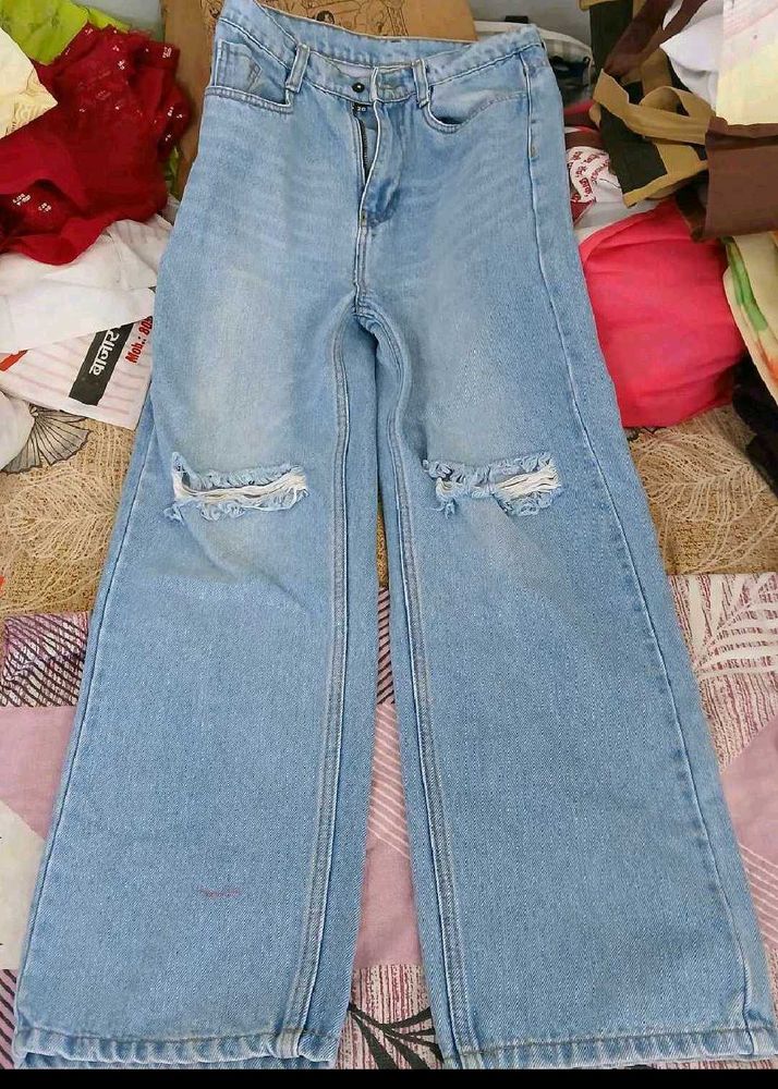 Ripped Wide Leg Jeans