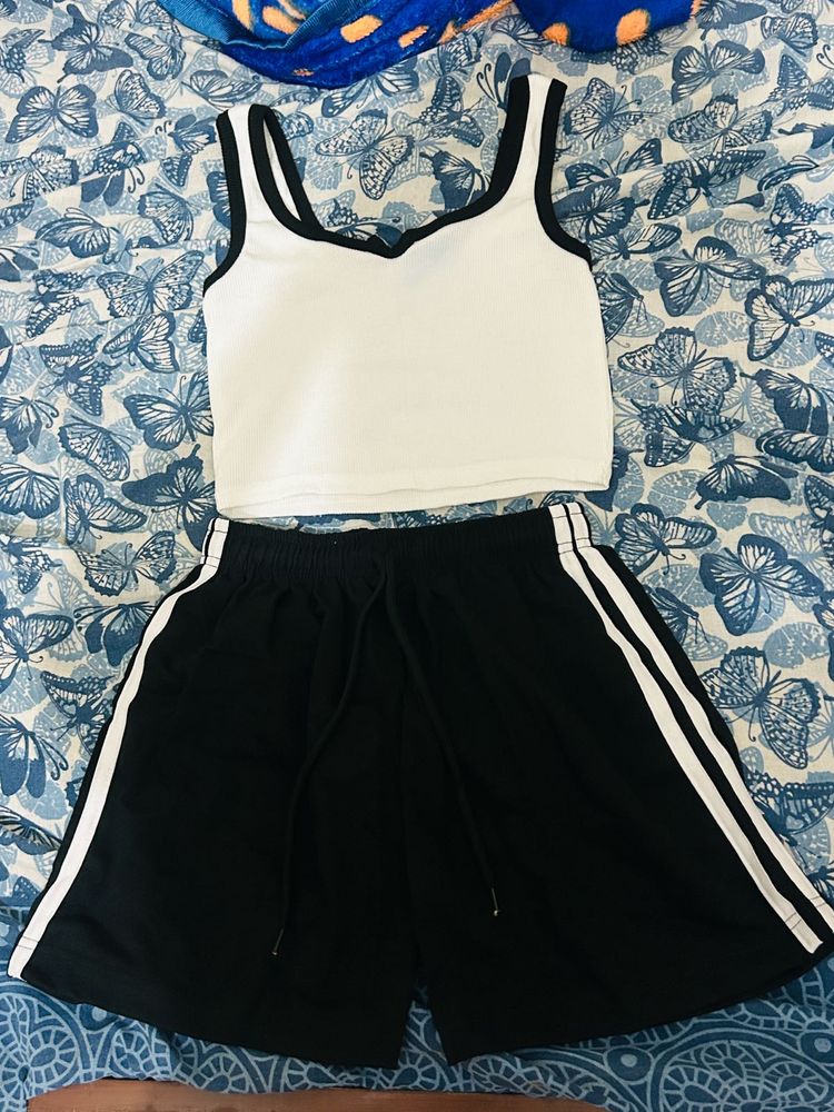 Cute Crop Top &amp; Shorts Set