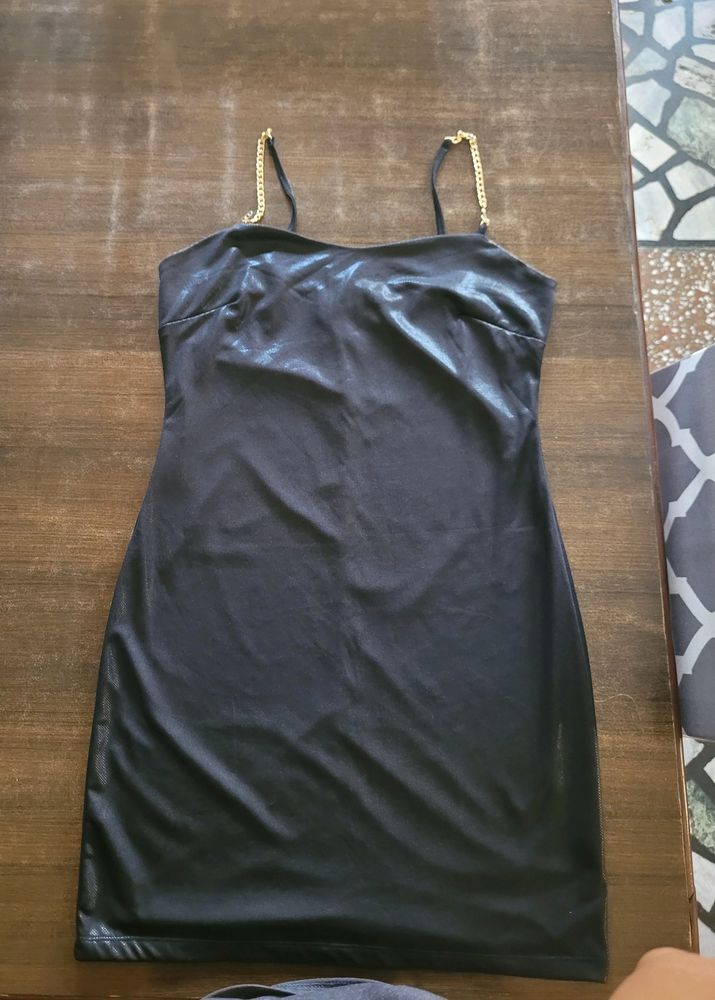 Pretty black skater dress