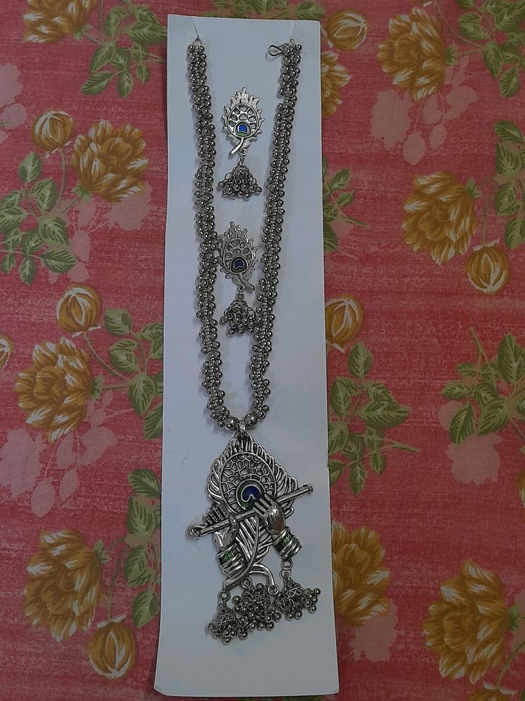 RADHA KRISHNA JEWELLERY SET.@amruta_patil7477