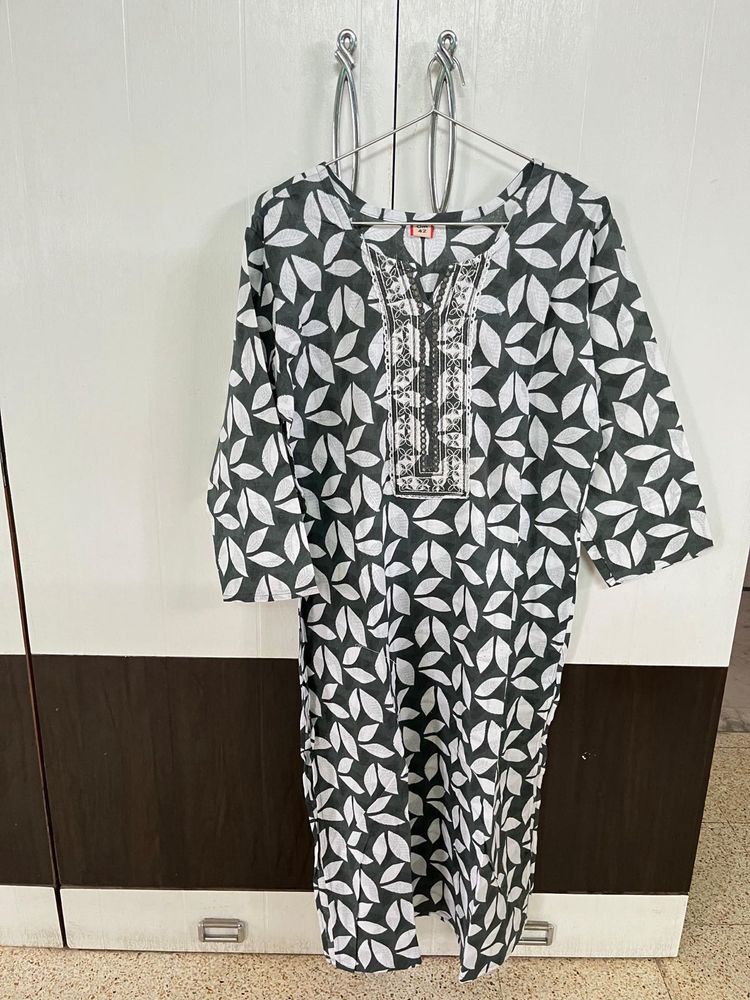 Kurta Pant Dupatta Set