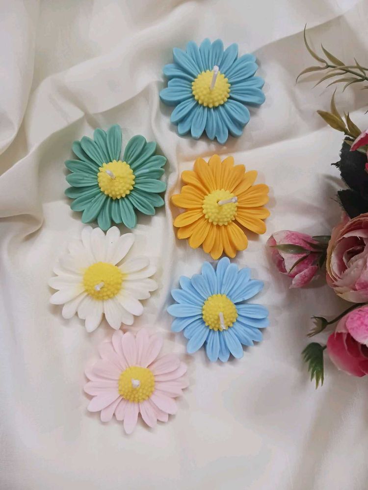 Daisy Flower Candles