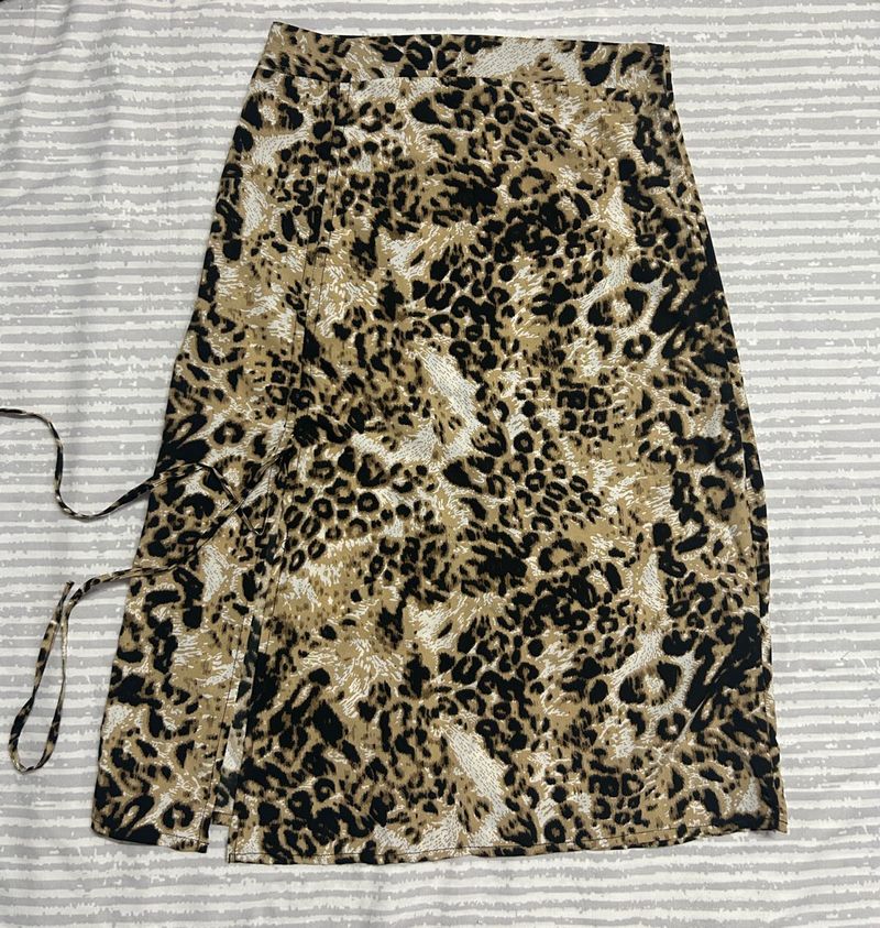 Leopard Print Midi Skirt