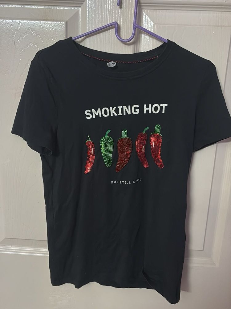 ONLY Smoking Hot Tee