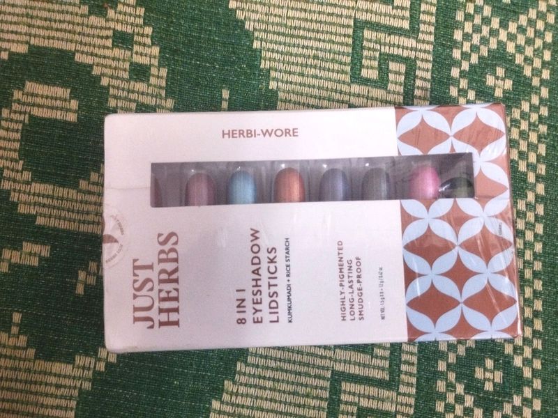 Just Herbs 8 in 1 Eyeshadow Lipstick