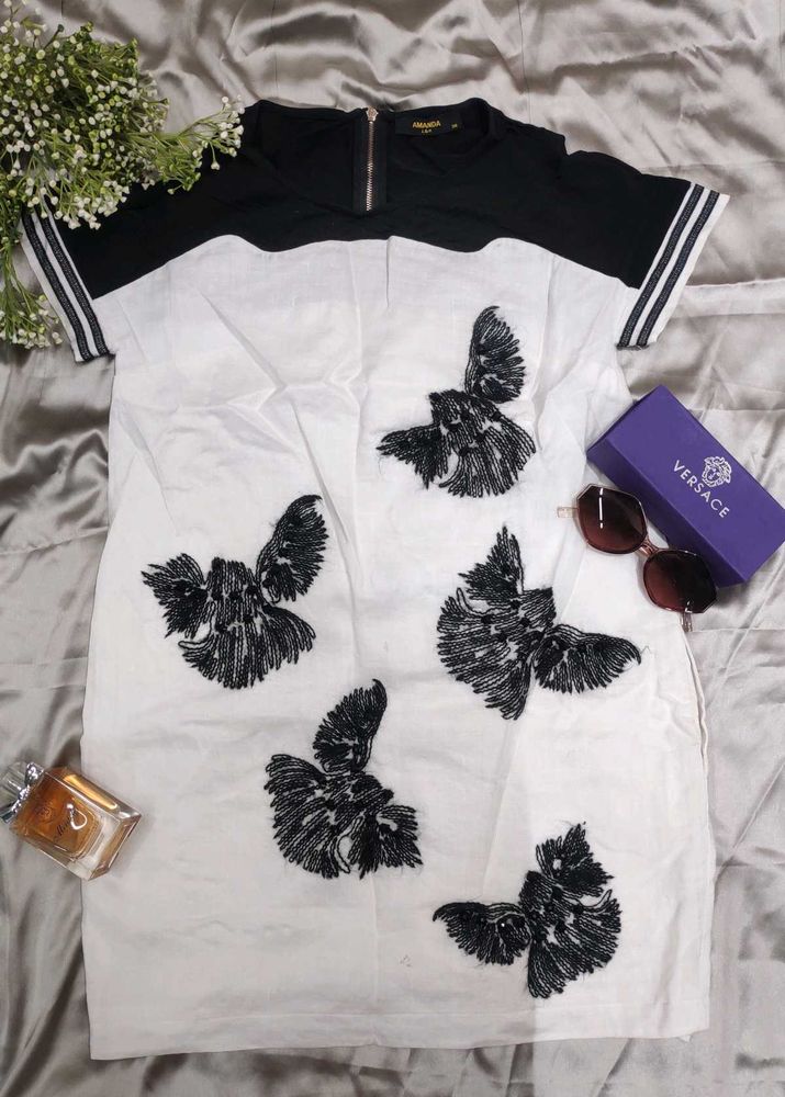 Chic Black &amp; White Dress