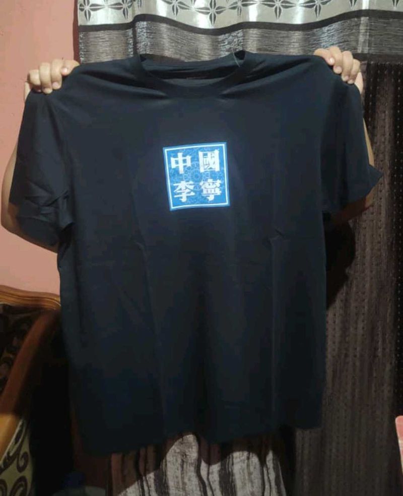 Graphic Print T-Shirt