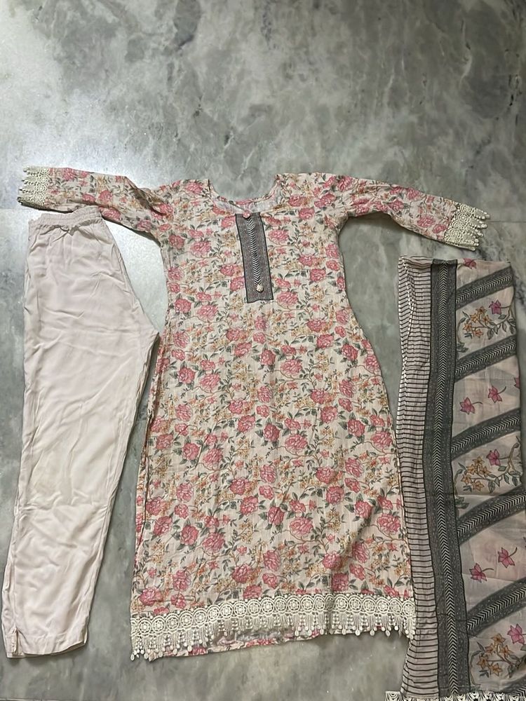 Floral Kurta Set