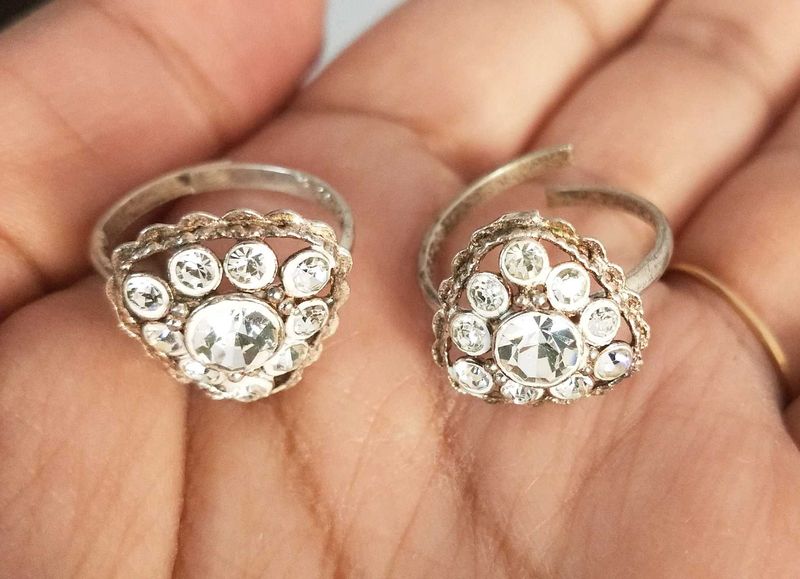 Pure Silver Toe Rings with Stones