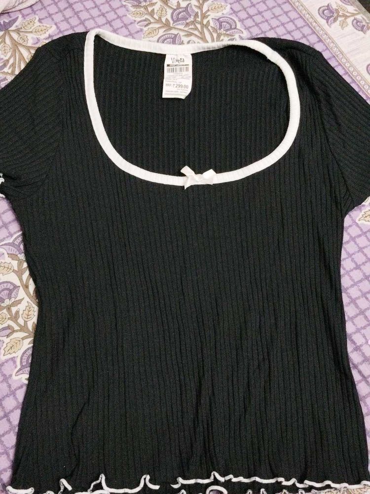 Black Ribbed Top