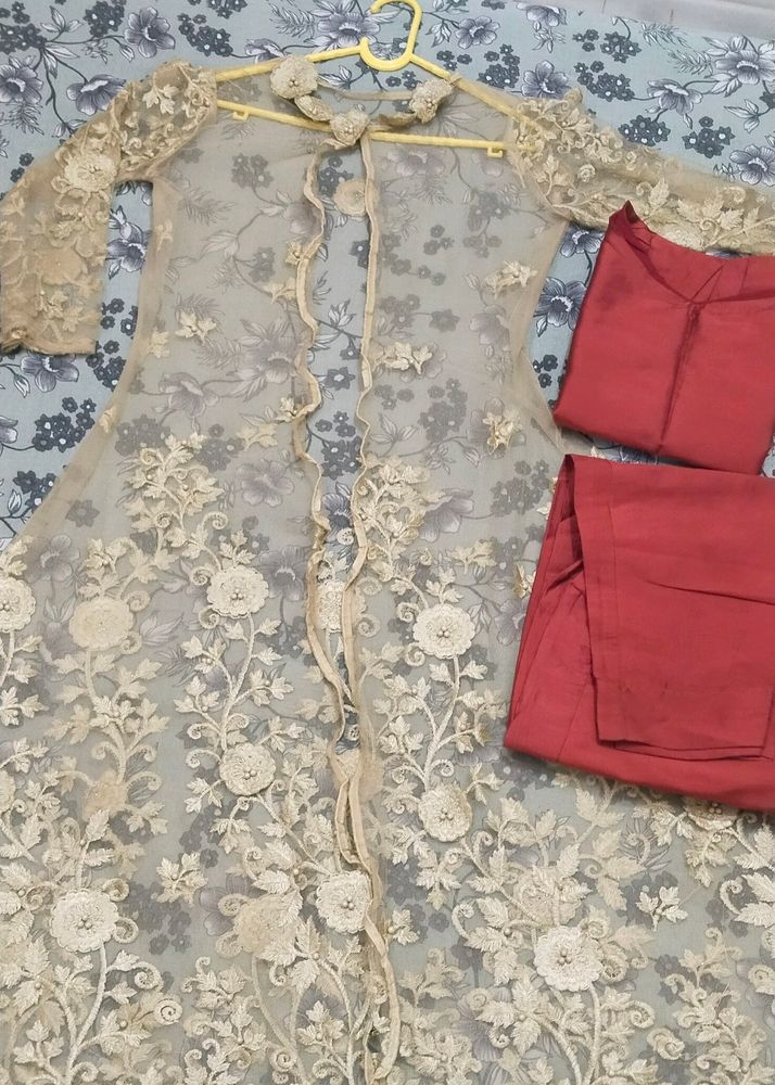 Suits Set With Shrug