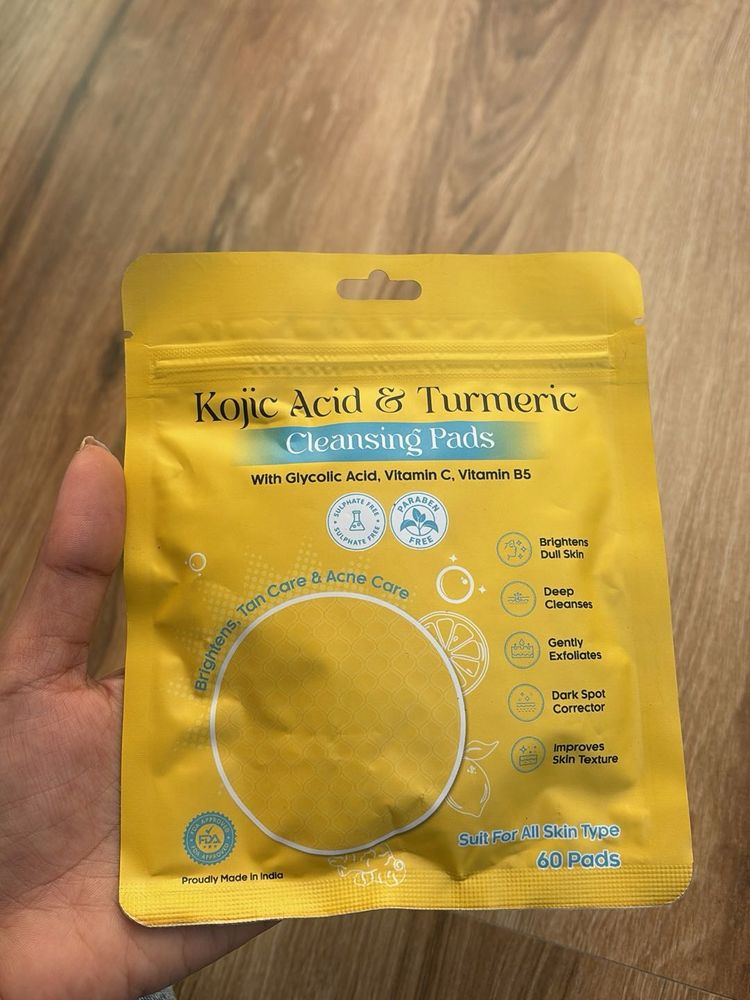 Kojic Acid &amp; Turmeric Cleansing Pads