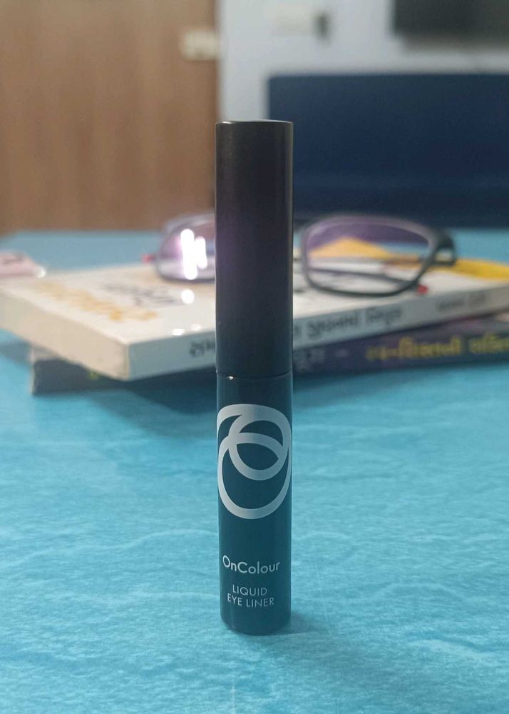 OnColour Liquid Eyeliner