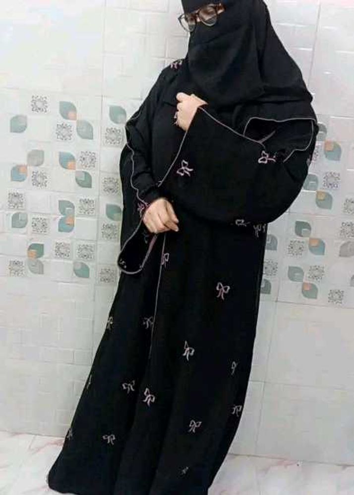 New Dubai Design Embroidery Work Abaya