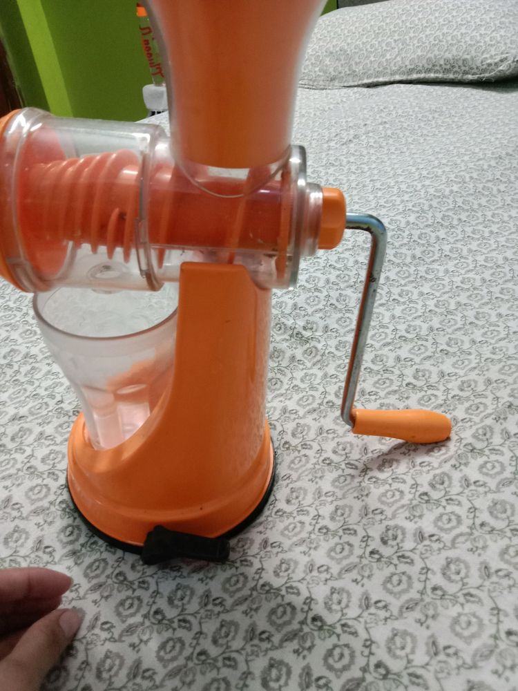 Juice Nikaalne Wali Machine