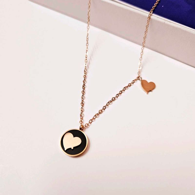 Unique Heart Pendant Necklace Rose Gold