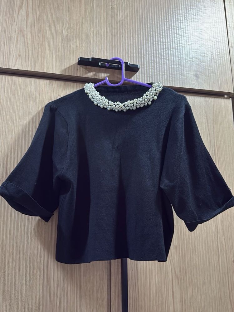 Black Top with Pearl Collar