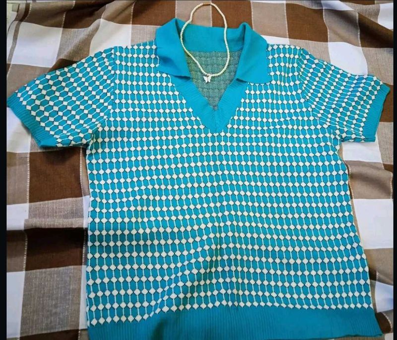 Retro Turquoise Patterned Top