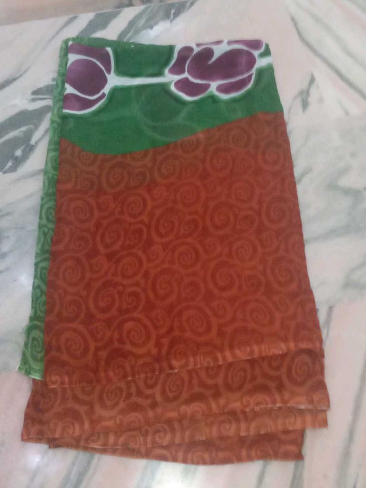 Green &amp; Brown Floral Print Saree