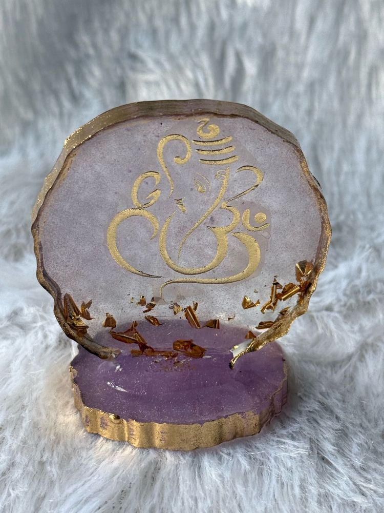 Divine Bliss – Ganesh Resin Art Piece ✨🕉️