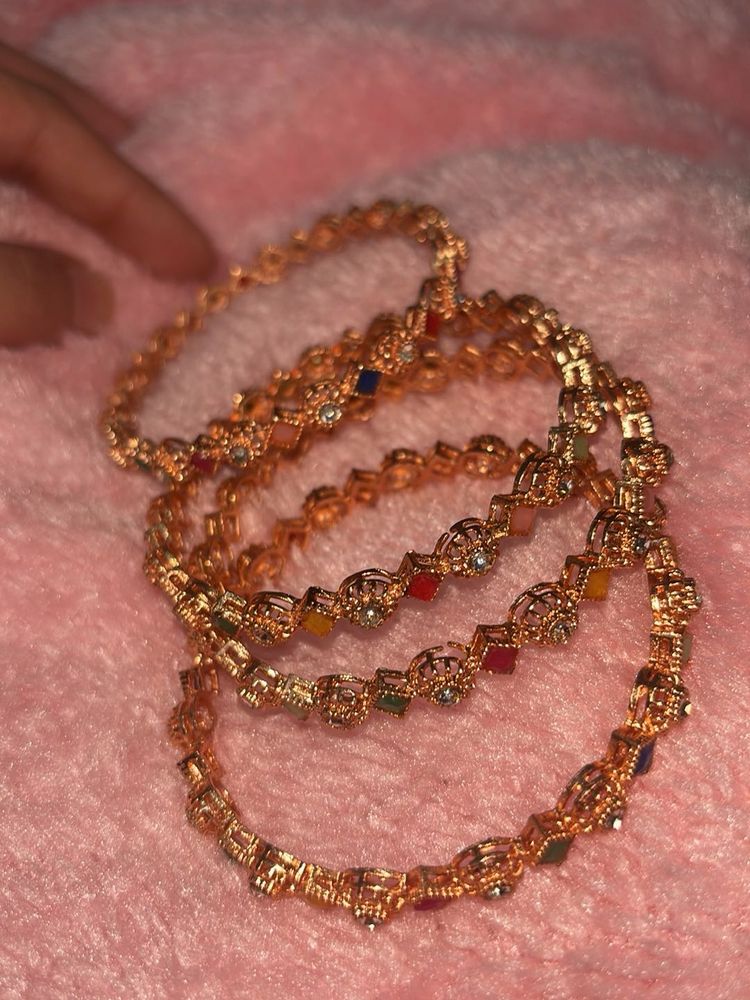 Set Of 4 Bangles