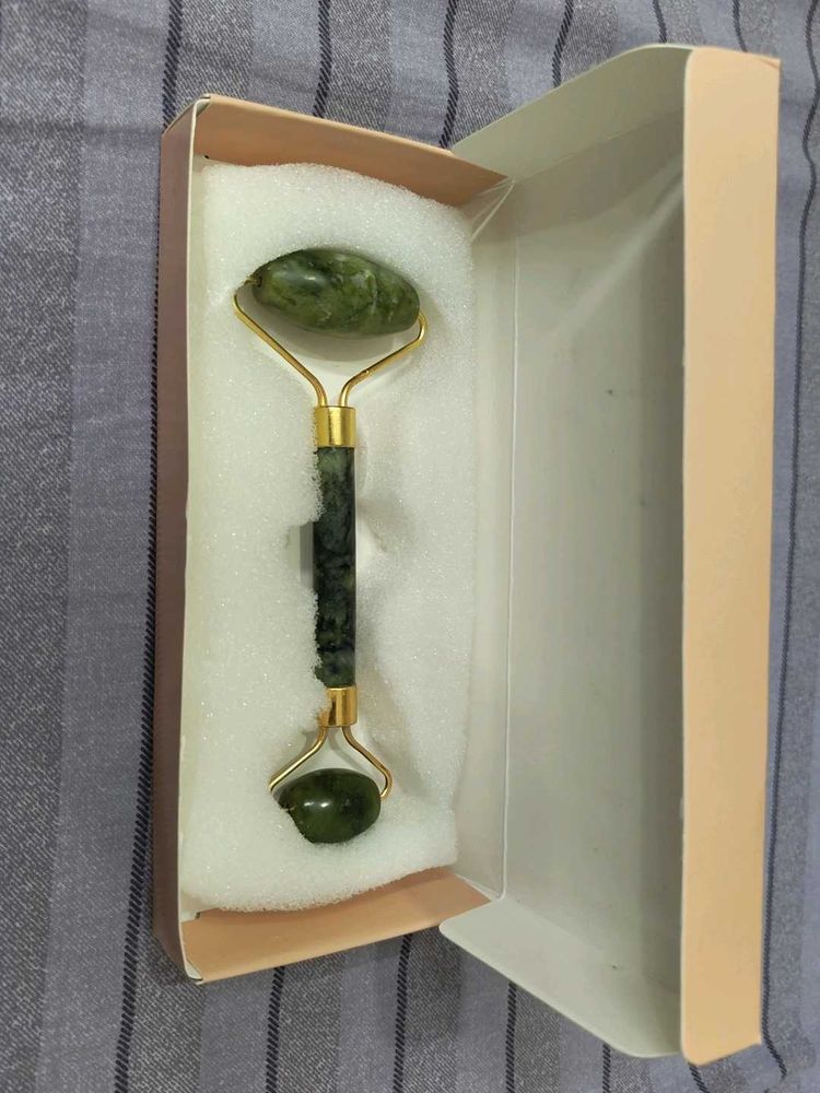 PLIX Jade Facial Roller