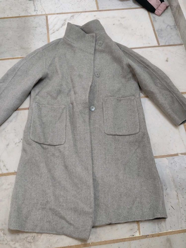 Elegant Grey Wool Blend Coat