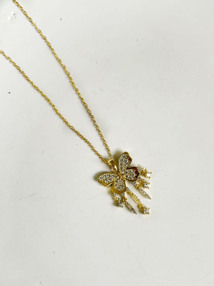 Gold Butterfly Pendant Necklace