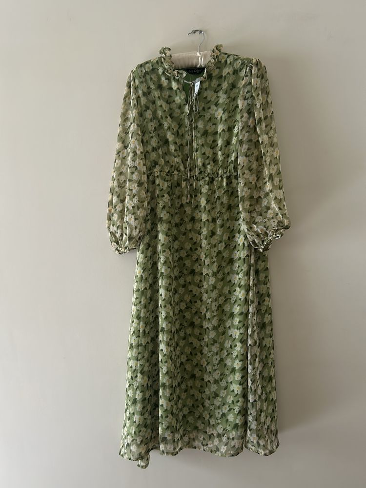 Beautiful Floral Brand New With Tag Long Dress