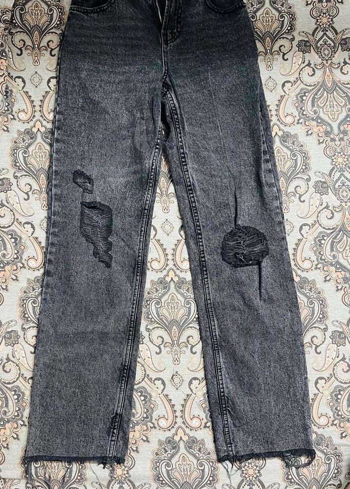 Distressed Black Wash Jeans