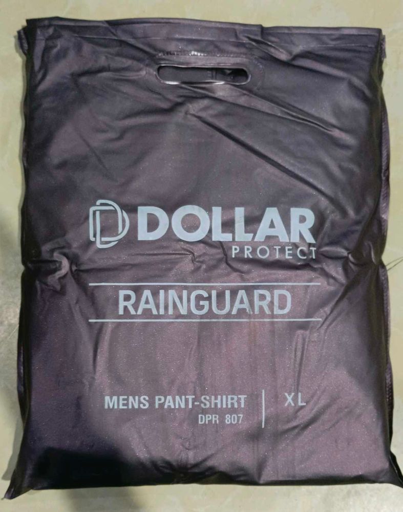 Dollar Protect Raincoat Set