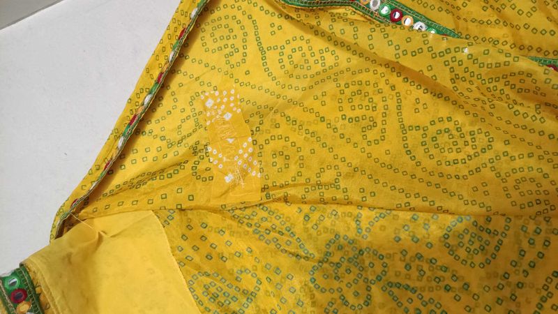 Yellow Bandhani print Saree
