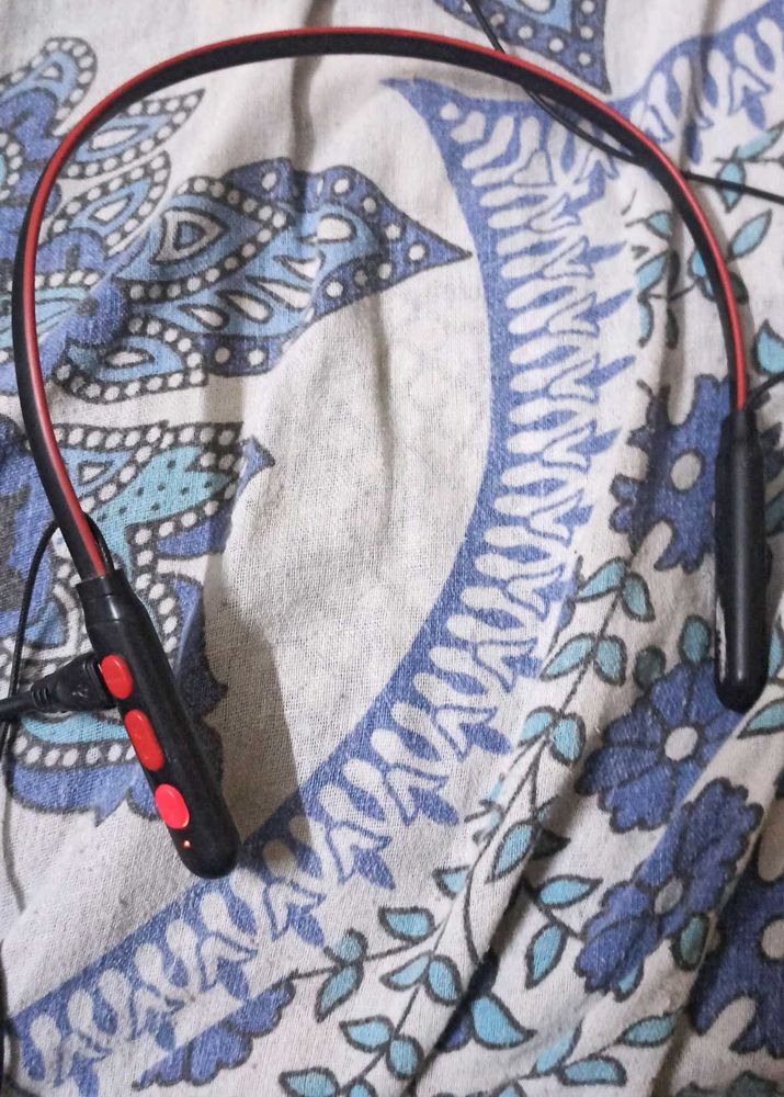 Wireless Bluetooth Neckband