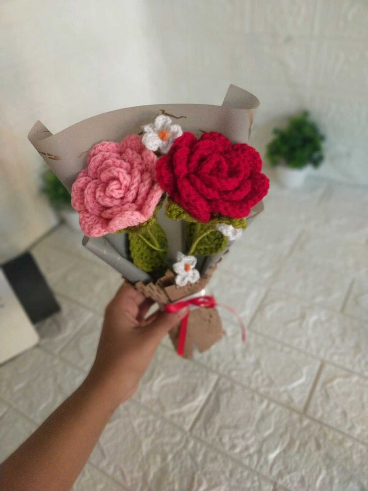 Crochet Rose Flower Bouquet