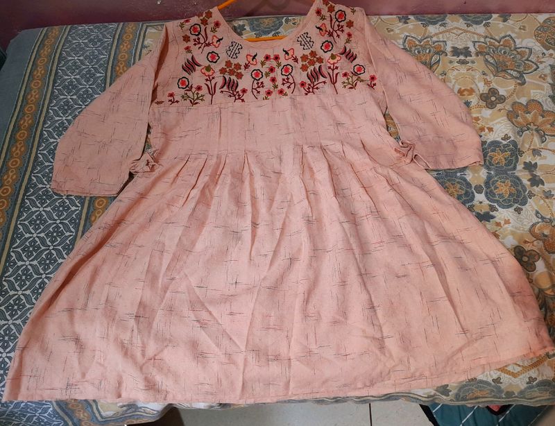 Peach Colour Round Top And Tunics