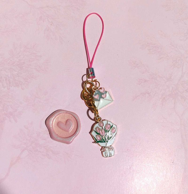 Floral BouquetWith Heart Letters 💌Phone/Bag Charm