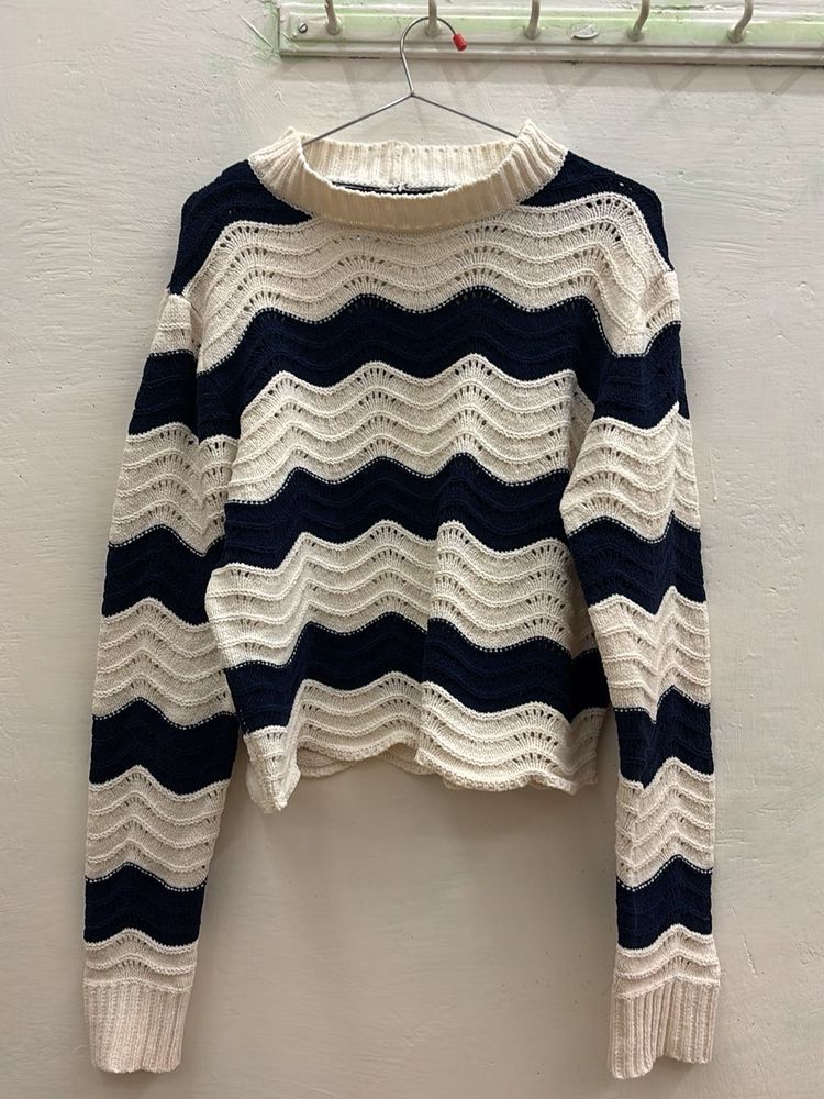 Striped Wave Pattern Sweater