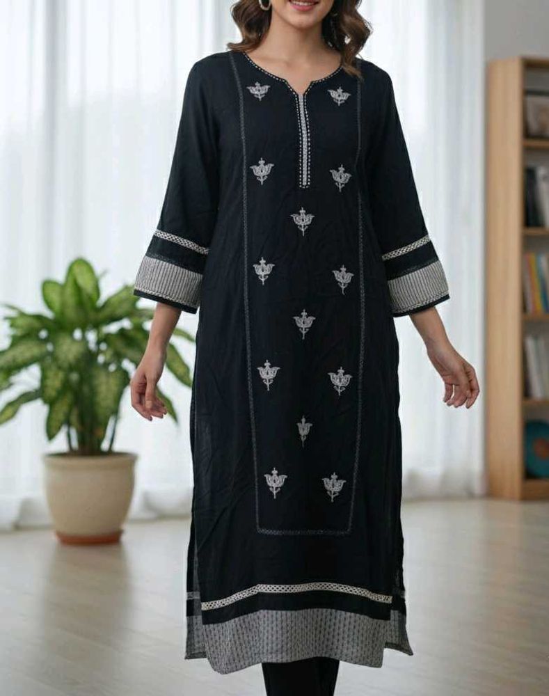 Rangriti Black Embroidered Kurta