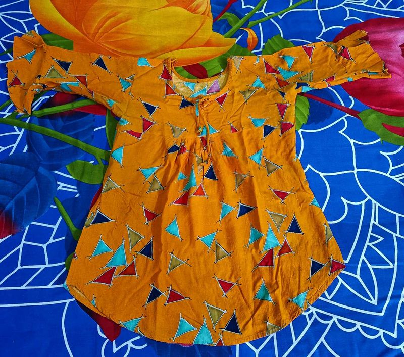 Empire Top
