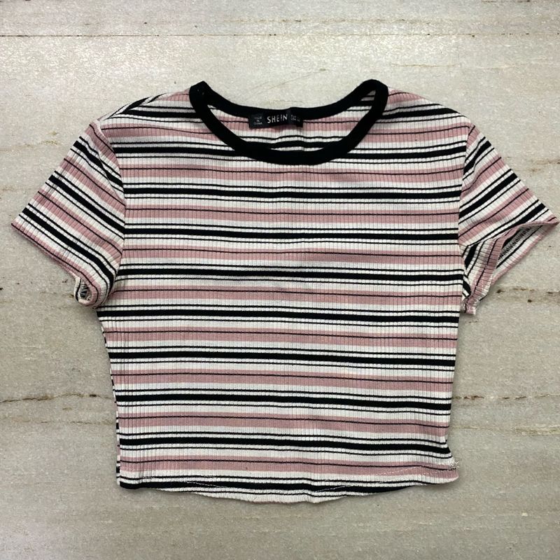 SHEIN Crop Top