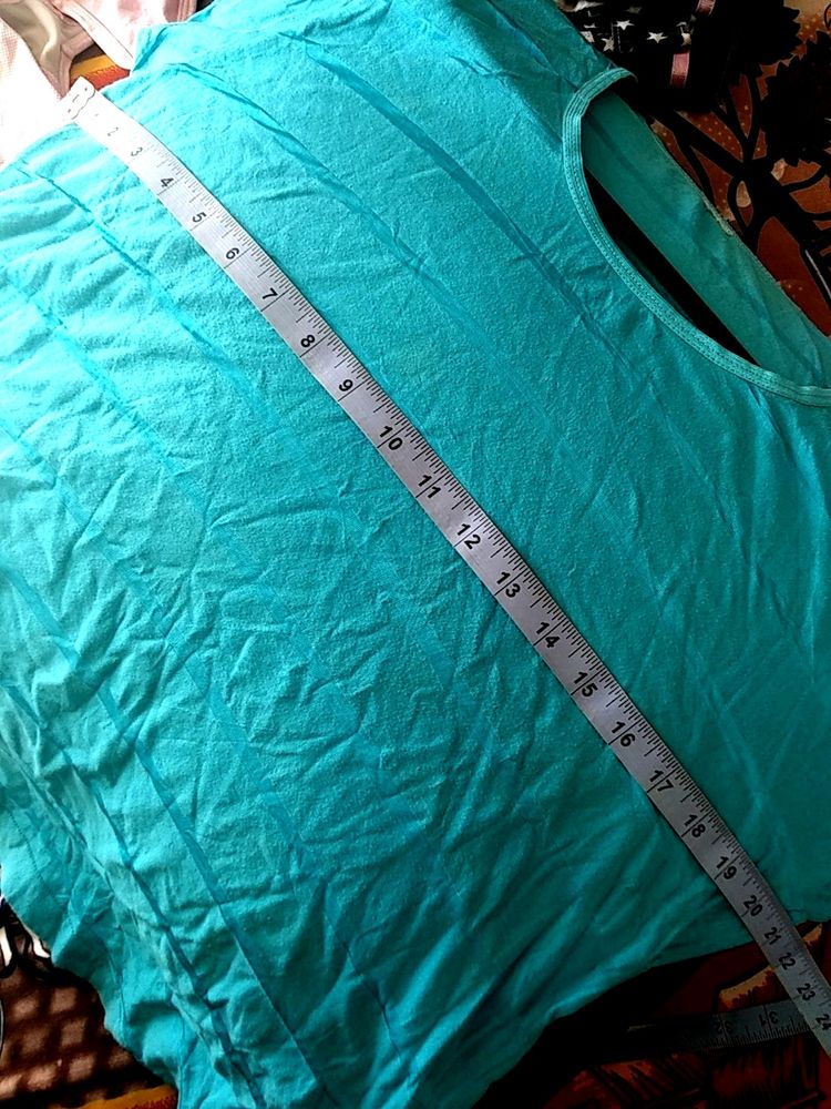 T- Shirt  For Girl Like New