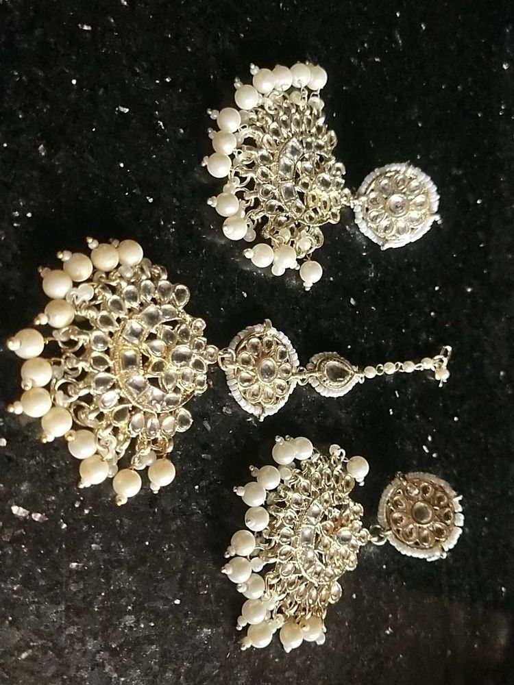 Kundan Pearl Earrings &amp; Tikka Set