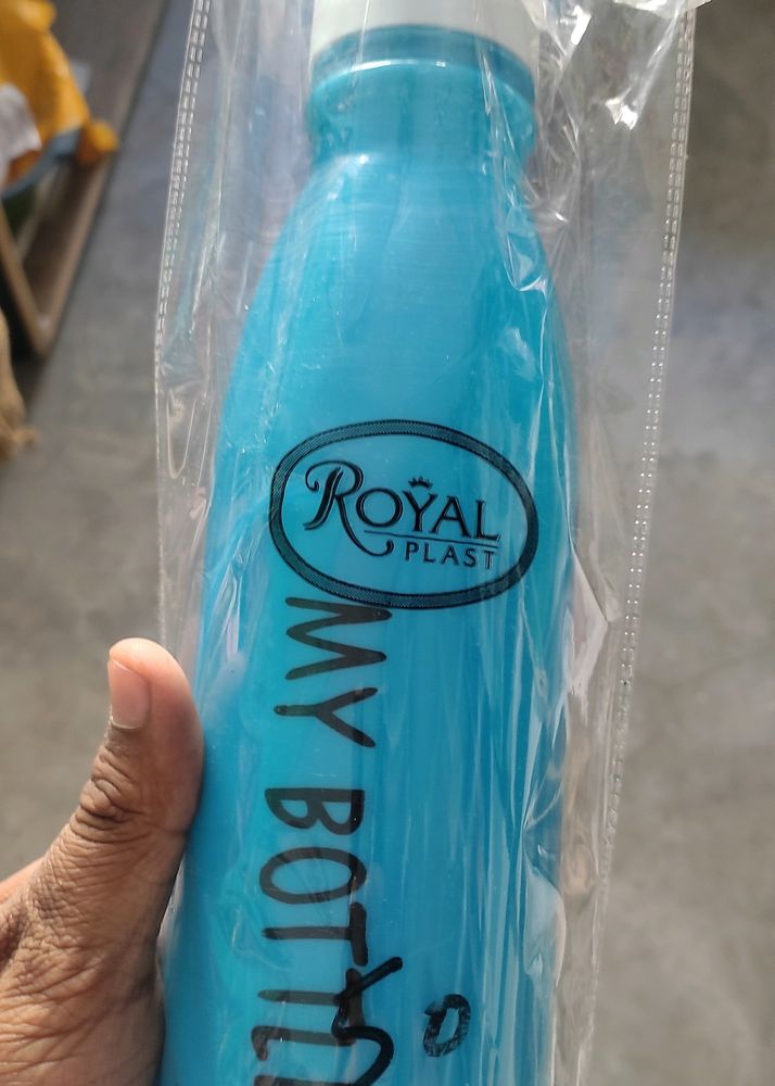 Royal Water Bottle 1 Bottles