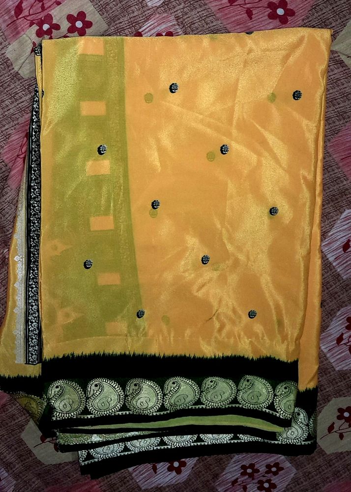 Mango color yellow saree😄😍🥰